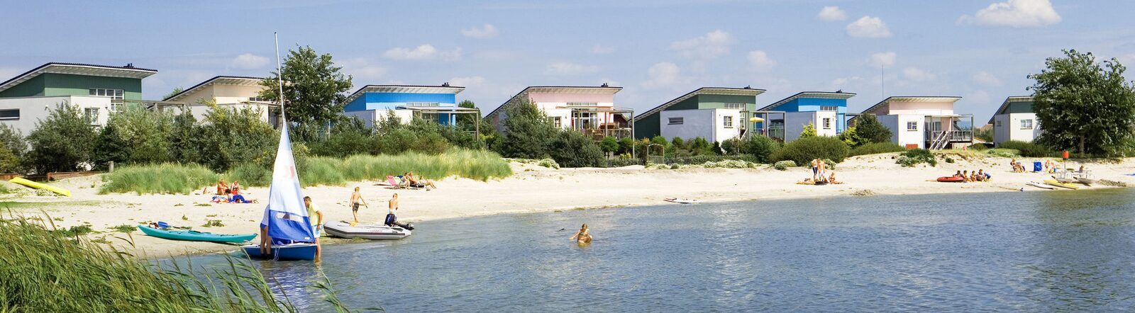 beach resort makkum